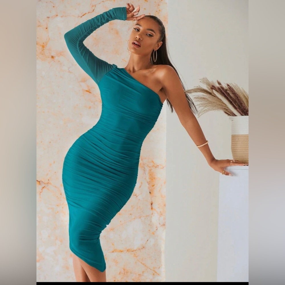 Women dresses